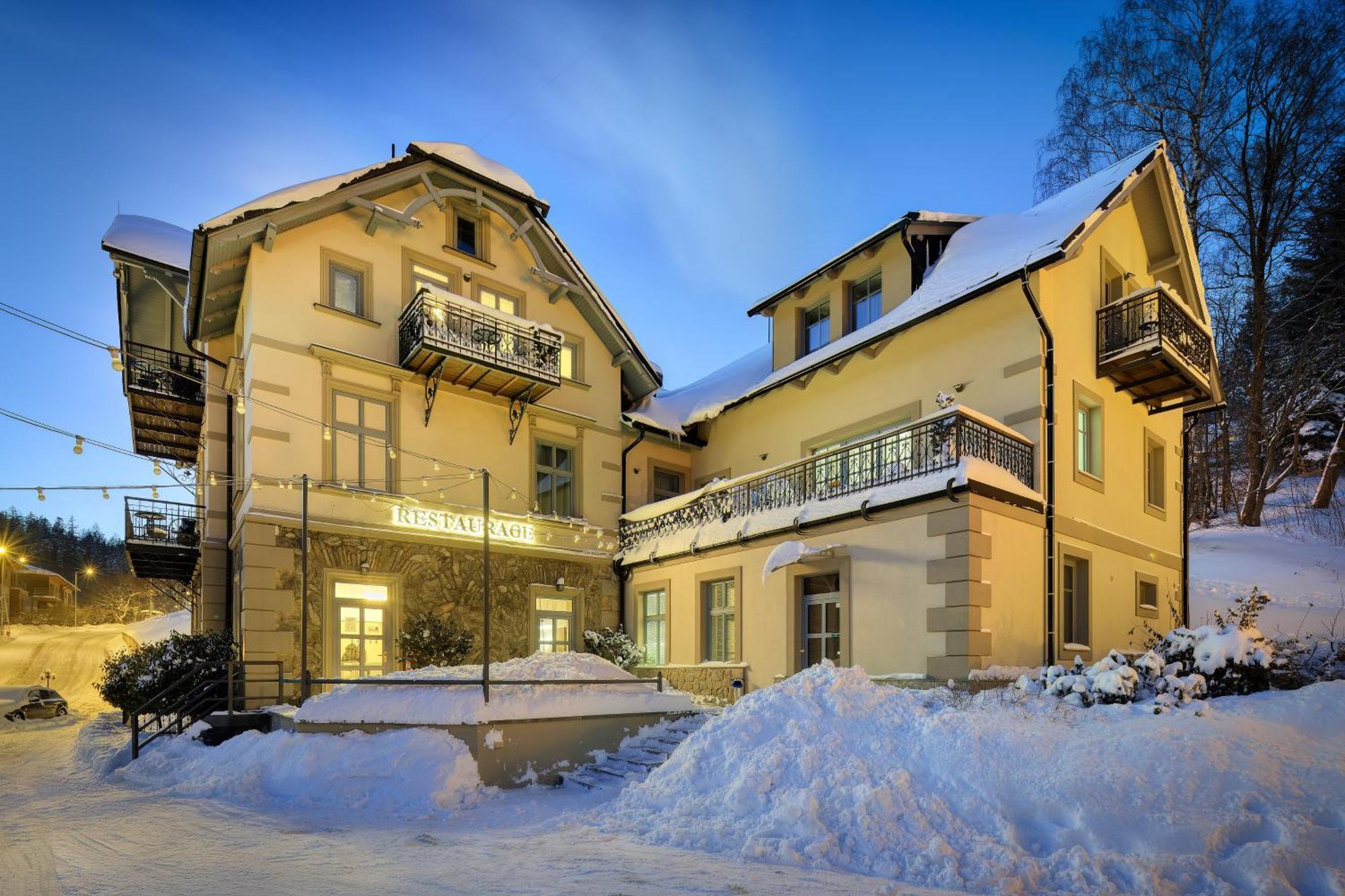 Residence Vyhlidka ยันสแก ลาสเนีย ภายนอก รูปภาพ